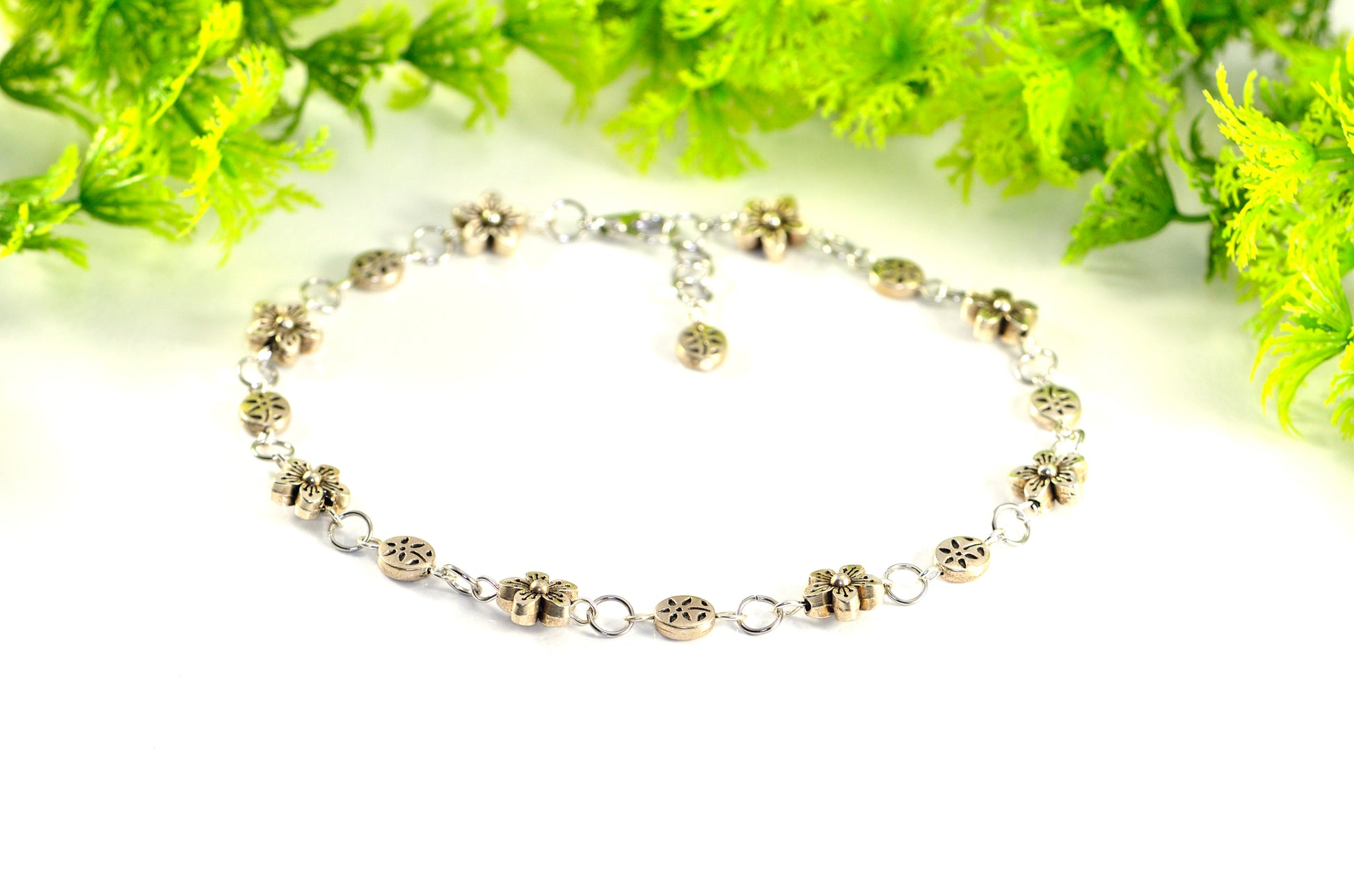 Chunky Tibetan Silver Flower Choker Necklace for women.