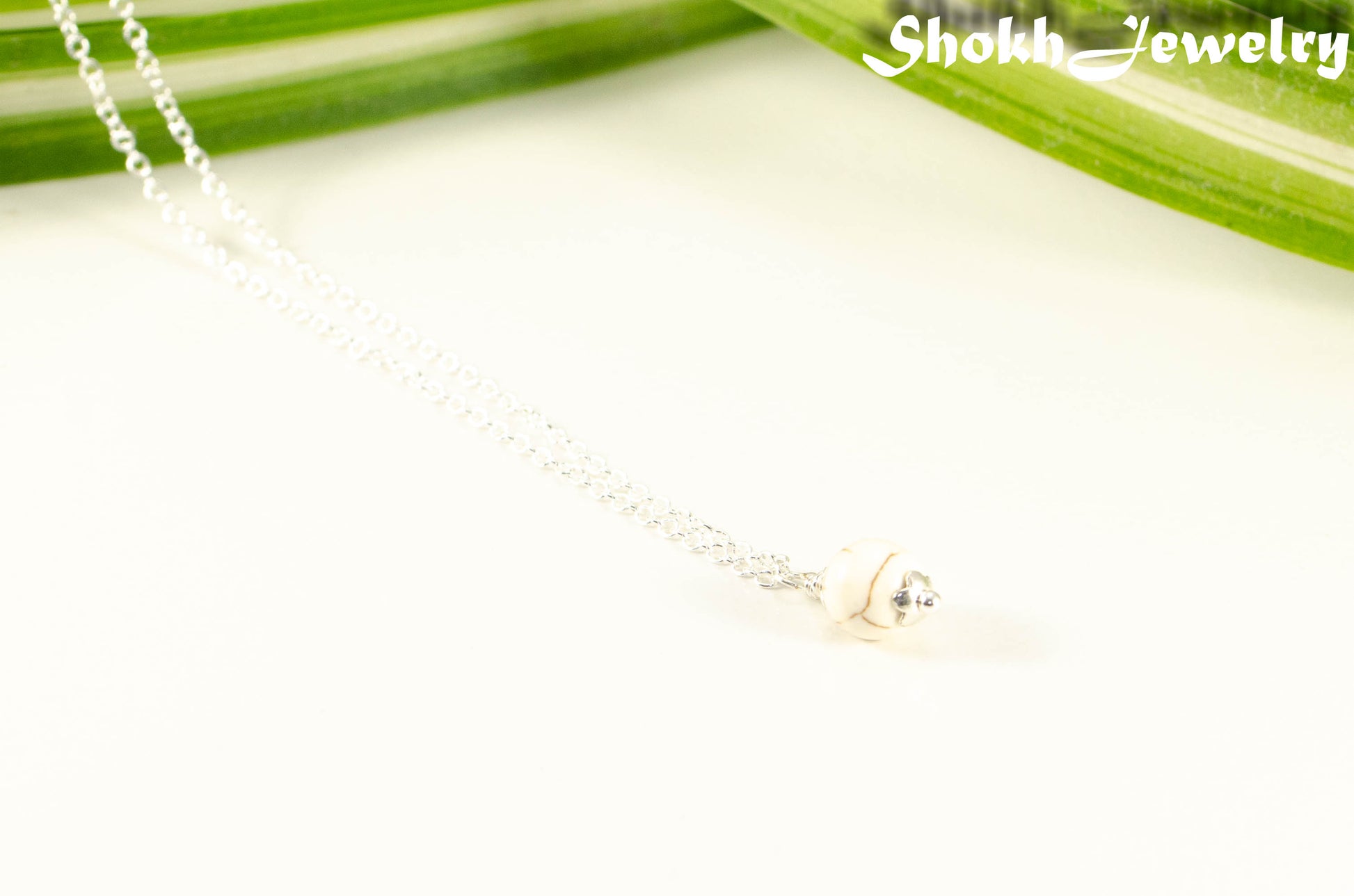 Dainty White Howlite Choker Necklace